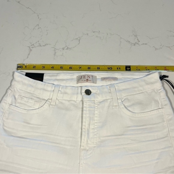 JEN 7 by 7 For All Mankind White Bermuda Shorts 8 - Picture 6 of 15